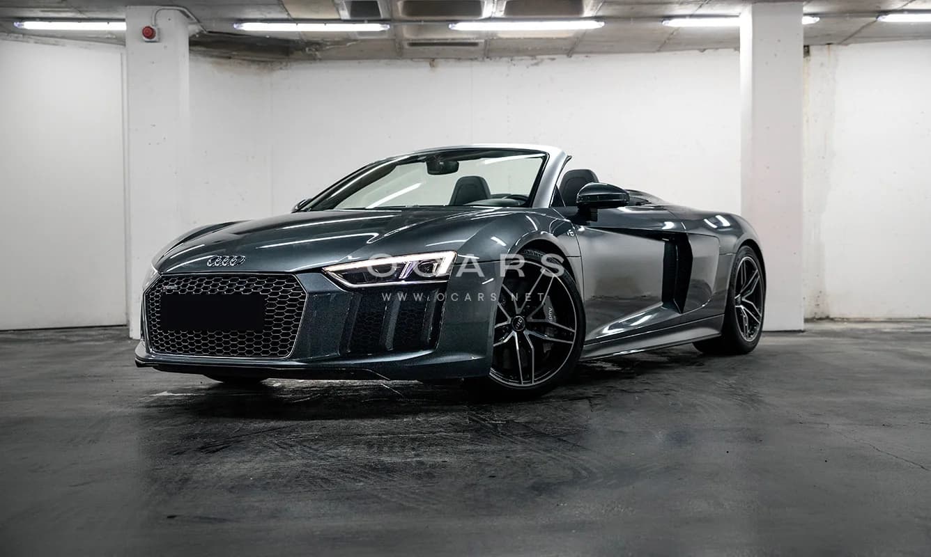 Audi R8 Spyder 1