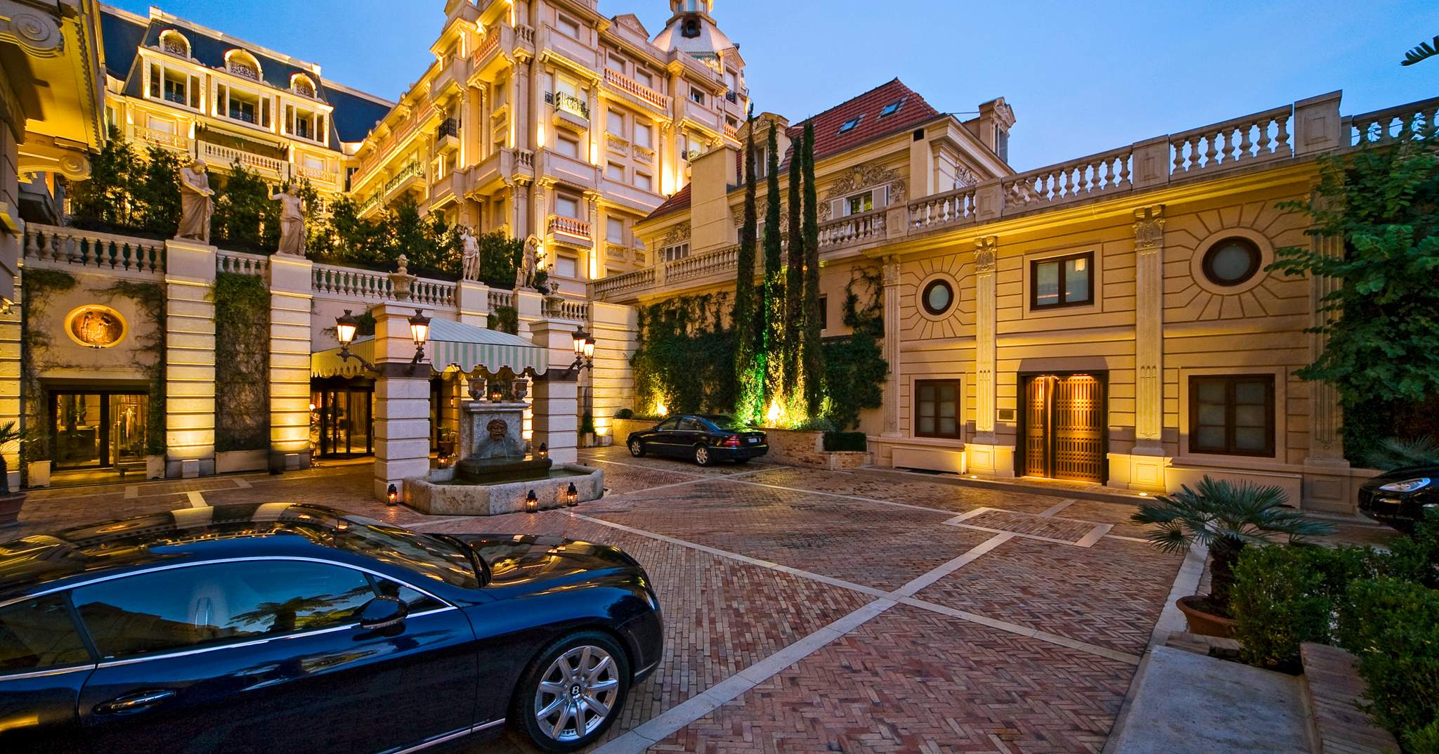 Valet‑Friendly Hotels in Monaco for Supercar Guests