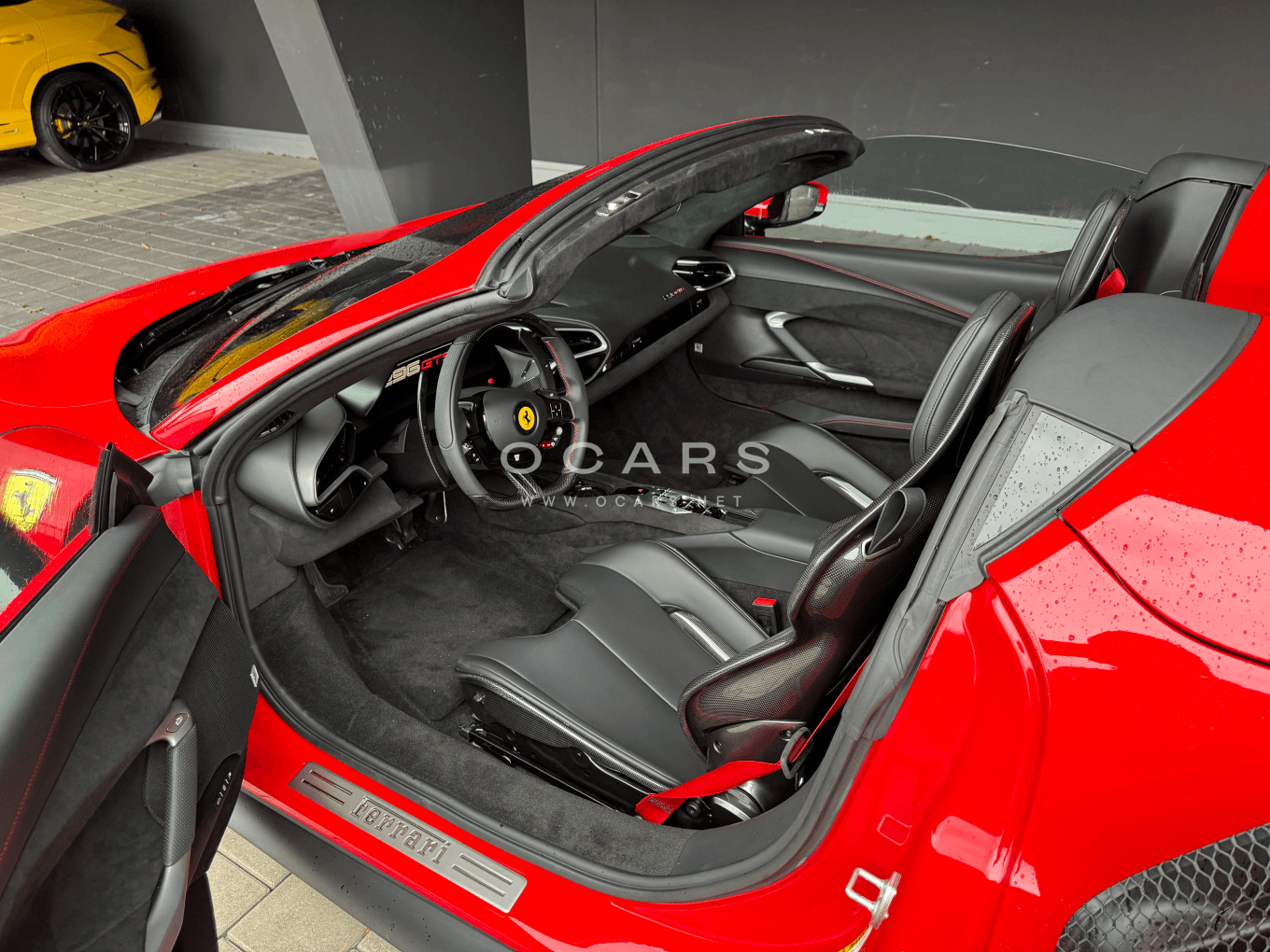 Ferrari 296 GTS Spider 4