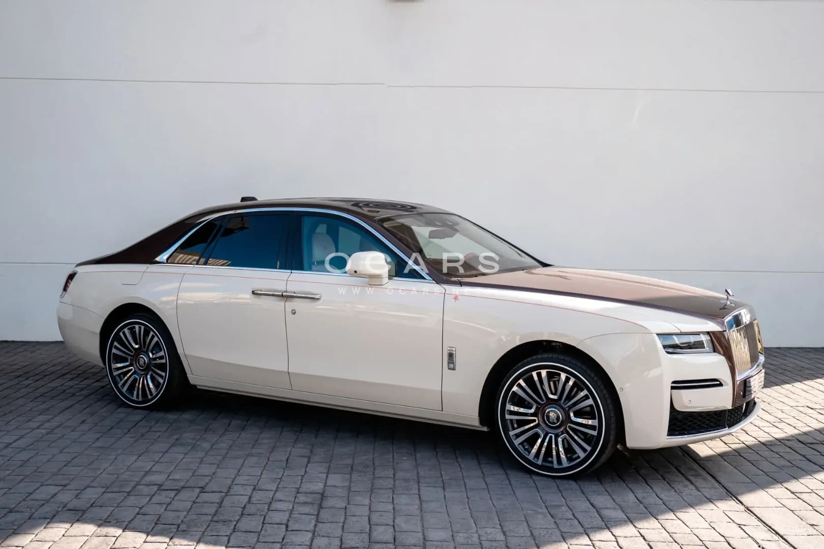 Rolls-Royce Ghost Amber Roads 1